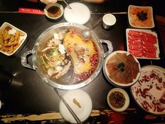 鸳鸯锅-井格重庆火锅(西直门凯德Mall店)