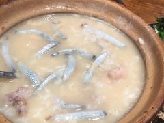 湛江泥丁粥-烧蠔帮·湛江生蚝(茂南万达店)
