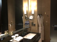 -广州天河希尔顿酒店