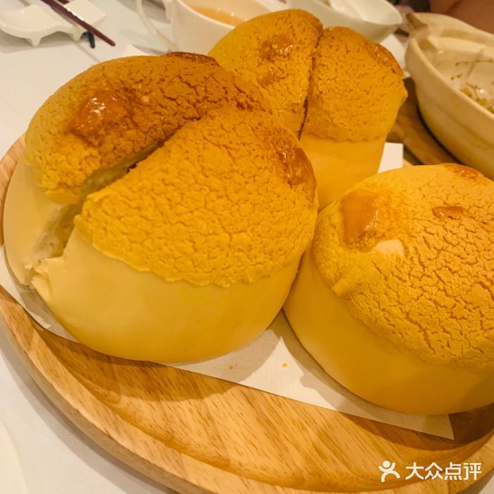 炳胜公馆(珠江新城店)招牌菠萝包图片