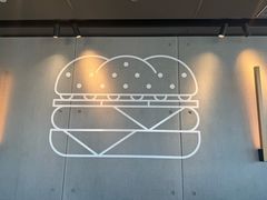 -麦当劳(展览路店)