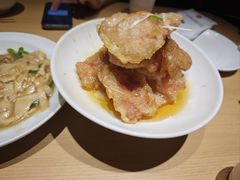 哈尔滨锅包肉-关东小磨东北菜(上海长风大悦城店)