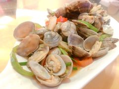 -覃记海鲜美食餐厅