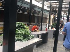 -双桂坊美食街(南大街商业步行街店)