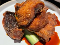 西湖酥鱼-庐灶江南·江南菜·四合院Bistro(东直门雍和宫·原华侨宾馆店)