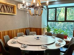 -小丫头餐厅·江浙菜·烧烤(灵隐店)