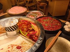 -晓宇重庆火锅(西安荟聚店)