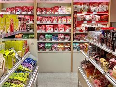 -良品铺子(宝安天虹购物中心店)