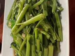 -Dang restaurant (patong phuket)