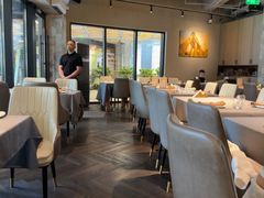 -Efes Turkish & Mediterranean Cuisine 艾菲斯餐厅(陆家嘴店)
