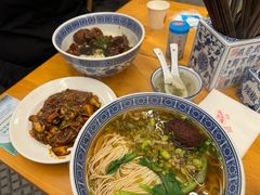 -沪西老弄堂面馆(定西路店)