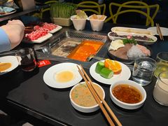 -海底捞火锅智慧餐厅(中骏世界城店)