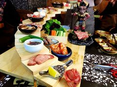 -黑牛の場烤肉(摩天活力城店)