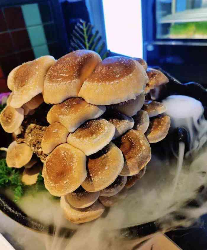 神筋牛筋米捞·火锅(西平店)-"朋友圈的排队神店--神筋米捞,听名字让