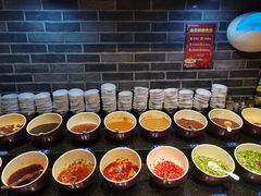 自助调料区-云中鱼蒸汽石锅鱼(浦东食品城店)