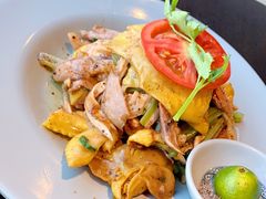 -大头虾越式风味餐厅(光明广场店)