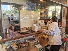 自助取餐区-伍湛记 · 广州老字号(龙津中路店)