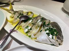 富贵蒸鲳鱼-上海1号私藏菜(黄浦店)
