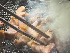 -肉甲韩国木炭烤肉(新壹街1店)