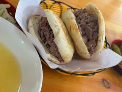 -闫家驴肉火烧(五四店)