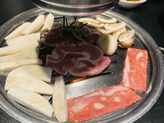 -韩聚屋韩国烤肉餐厅(新北万达店)