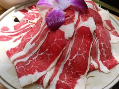 肥牛-游园觅食记夜市·小龙虾大排档