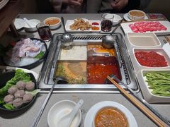 -海底捞火锅(关山保利店)
