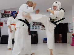 -极真空手道修远道场