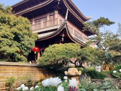 -龙华寺