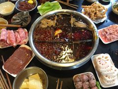-邓莽子老火锅(中兴路总店)