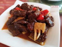 红烧松肉-迎宾楼饭庄(窦店)
