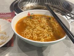 -汉金城海鲜烤肉自助百汇(威海威高广场店)