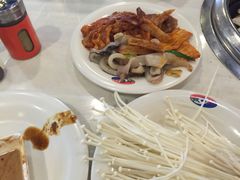 -北京汉丽轩海鲜烤肉自助火锅一体(中百店)