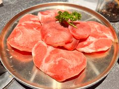 -草家酱蟹炭火烤肉店(珲春南路二店)