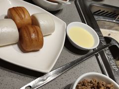 -海底捞火锅(金山百联店)