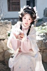 -一揽芳华汉服旗袍体验馆(拙政园店)