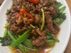 芥兰牛肉-潮中人·潮州菜(益乐路店)