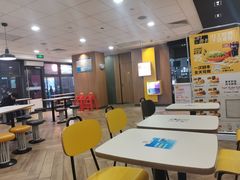 大堂-麦当劳(保利若比邻店)