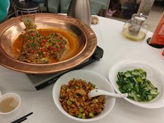 -饭怕鱼·黄焖鲟龙鱼(湖大店)