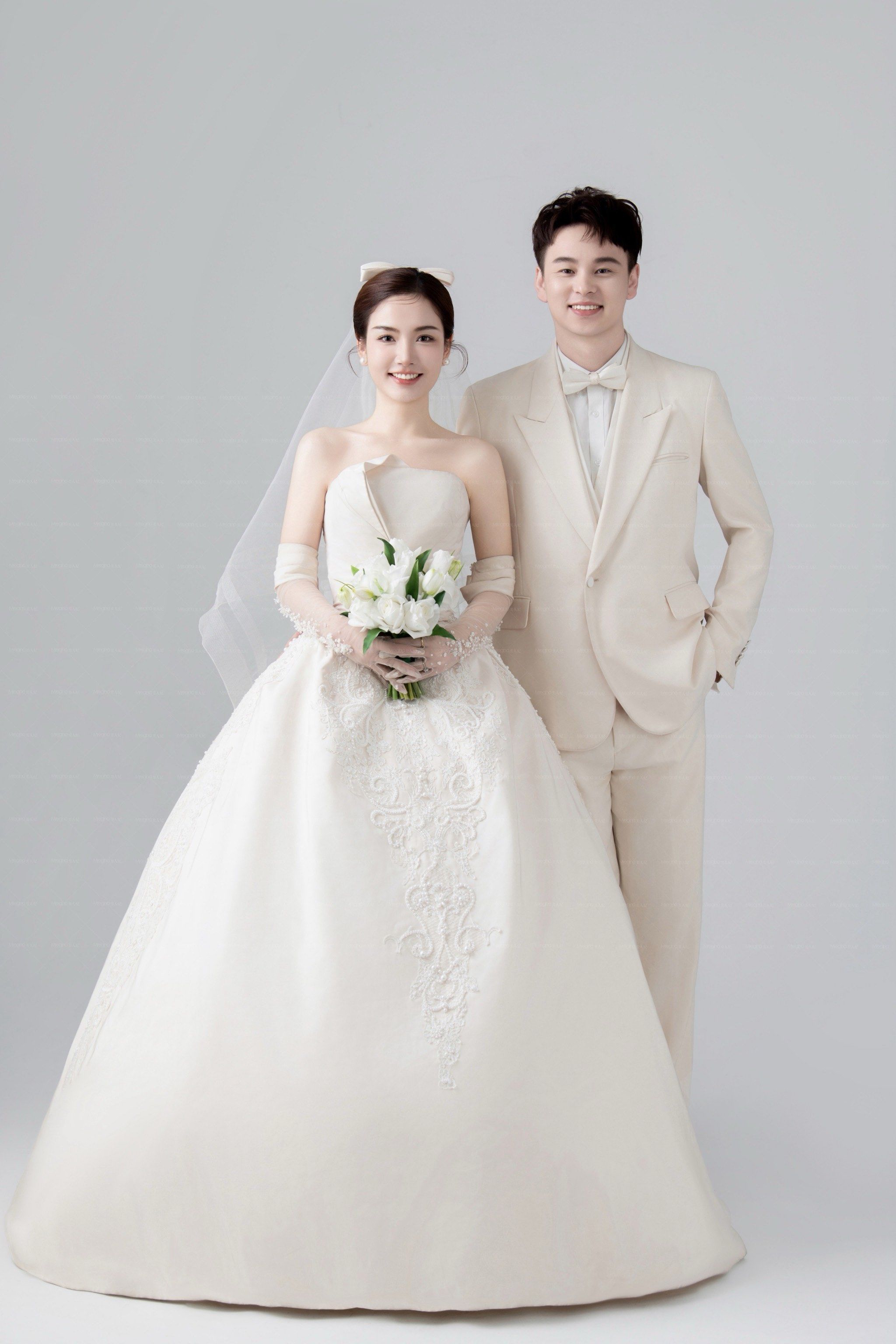 美人纪婚纱摄影