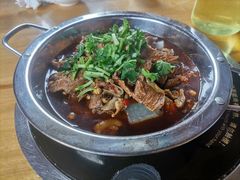 -大众跷脚牛肉馆·非遗传承单位(峨眉山店)