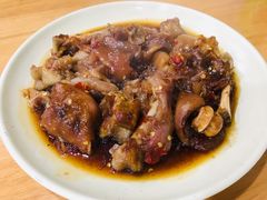 微辣辛辣猪蹄-贤花饭店(城阳店)