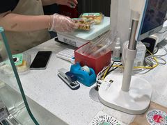 -炫方点心局(松江印象城店)