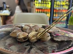 -围炉肉舍•炭烤活鳗•丹东海鲜烤肉(步行街店)