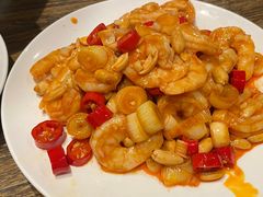 -泉畔人家·老济南经典鲁菜(大明湖店)