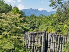 -梭布垭石林景区
