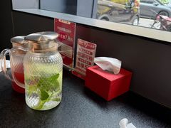 -辣尚瘾·烤鱼·新川菜(牡丹园直营店)