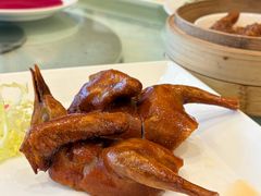 玻璃烧乳鸽-利苑酒家(宜安广场店)
