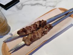 只用咸盐烤的羊肉串-丝路有约·烧烤·新疆菜(万宴城店)