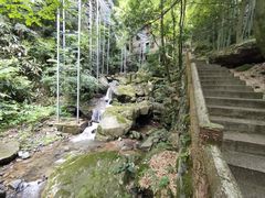 -藏龙百瀑风景区